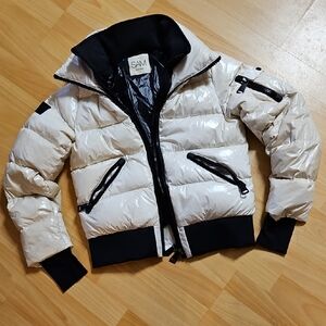 SAM. New York "Bungalow"  90/10 Down Puffer Jacket. Please Read Full Description